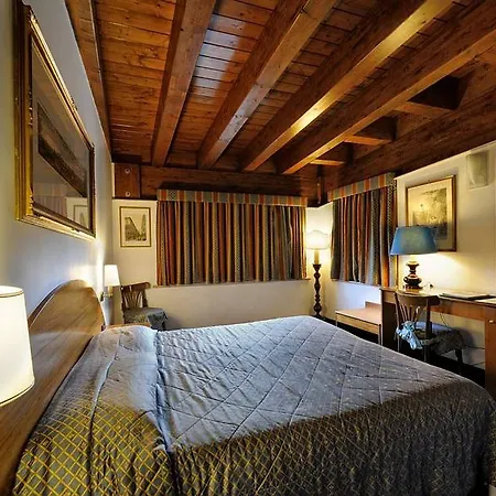 La Rovere Отель