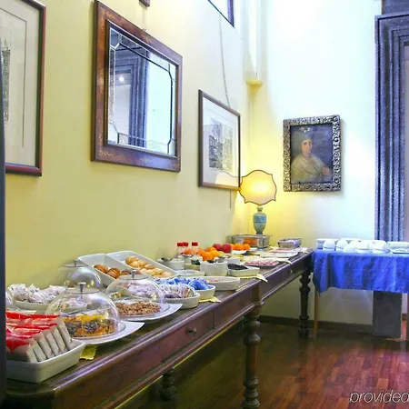 La Rovere Отель