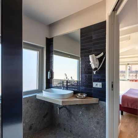 La Rovere