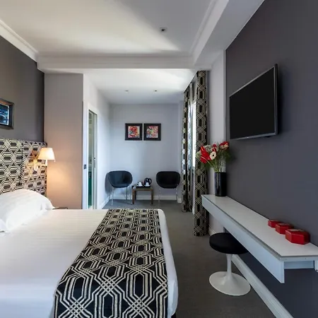 La Rovere 4*