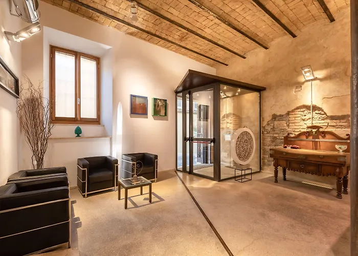 La Rovere 4* Rome